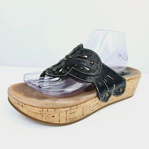 Clarks Artisan Wedge Thong Sandals 10 M Black Leather Cork Sole Tooled Studded